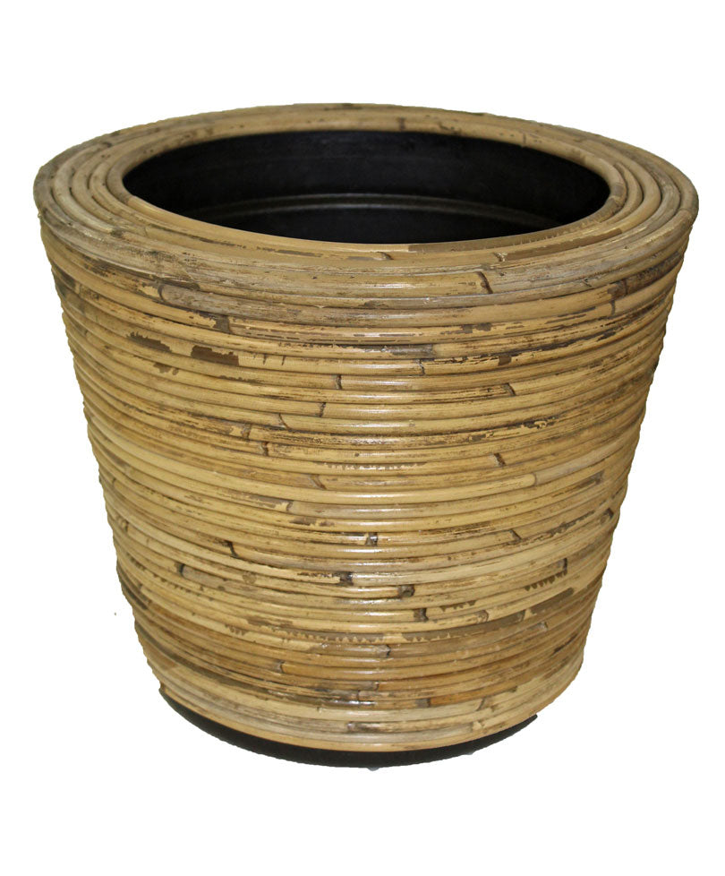 Striped basket with dry pot