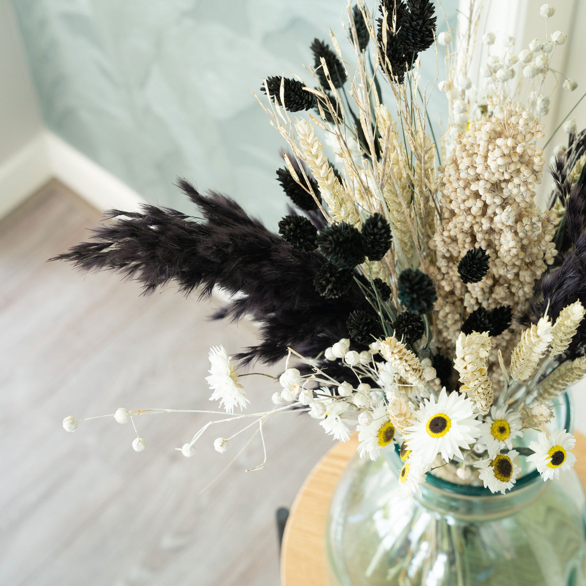 Dried flower bouquet Indian corn