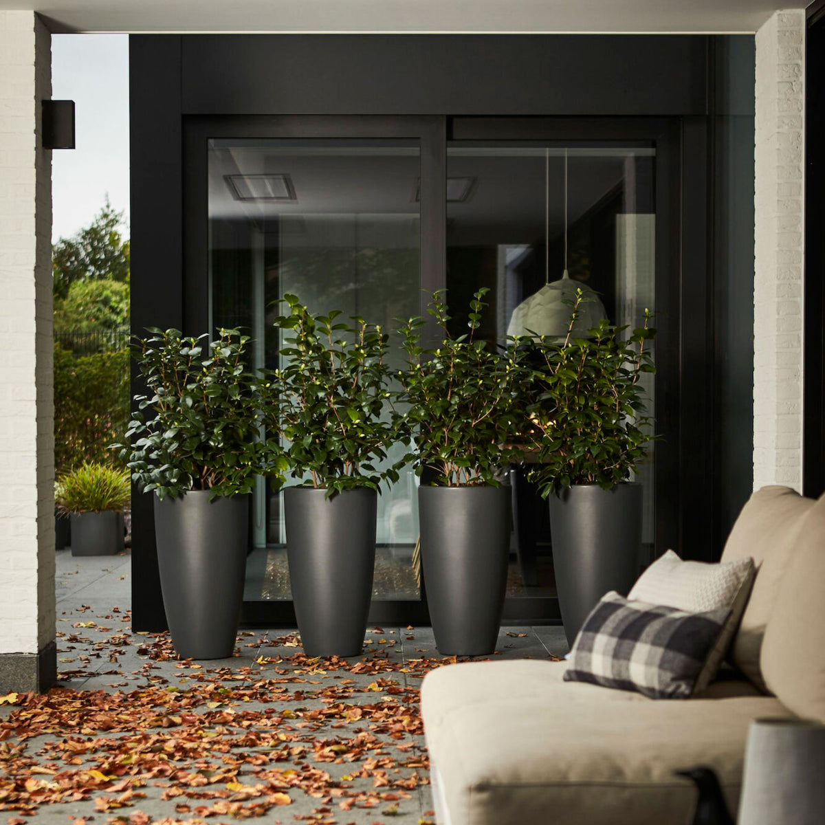 Elho tall flower pot Pure soft round anthracite - Indoor and outdoor pot