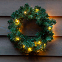 Artificial Christmas wreath 'Norton' incl. LED lighting
