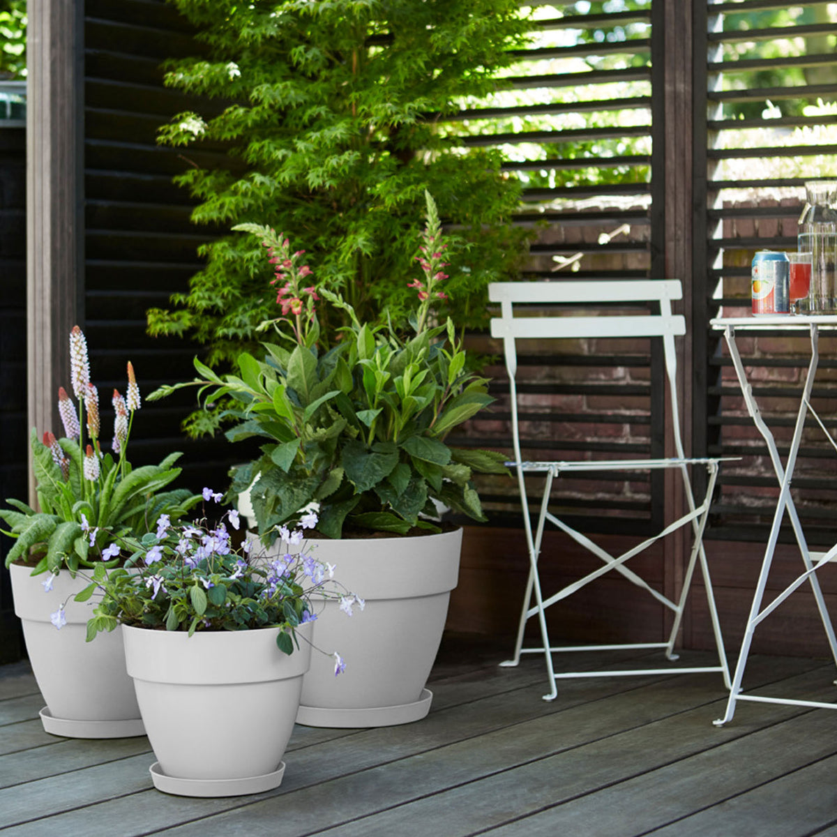 Elho flower pot Vibia campana round white - Outdoor pot