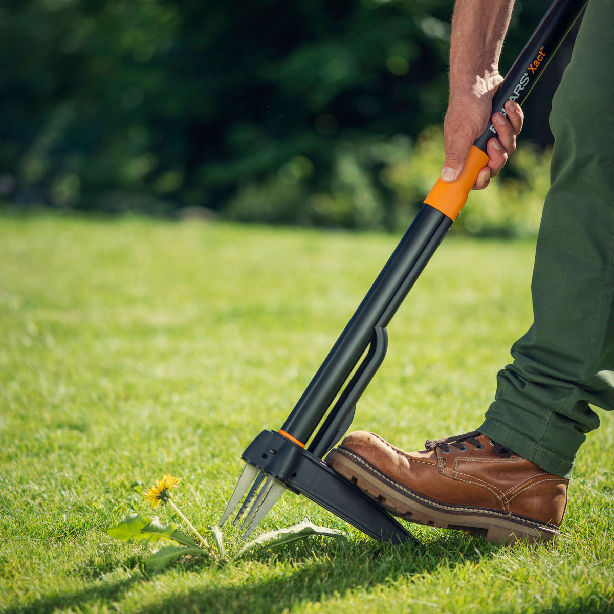 Fiskars Xact™ Weed puller