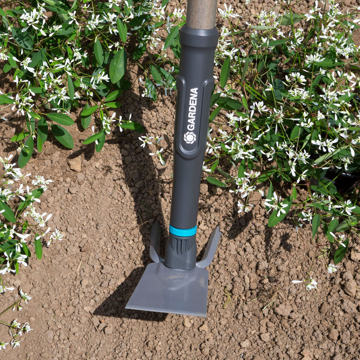 Gardena NatureLine 2-tine garden hoe Brown-Black