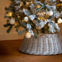 Rattan Christmas tree skirt round white wash