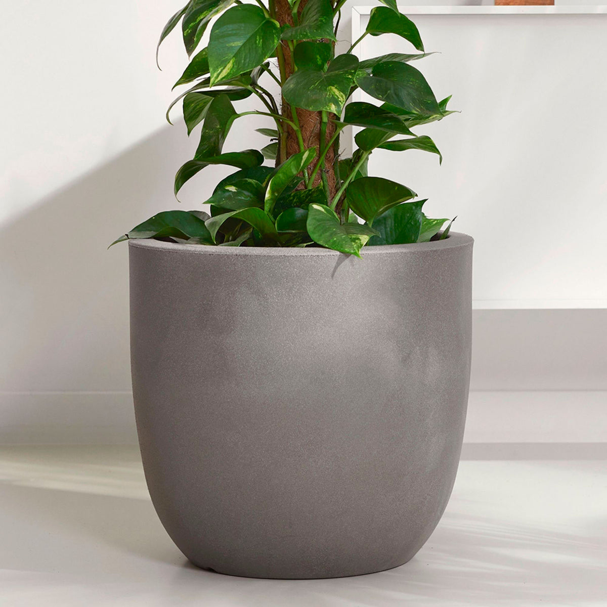 Capi Urban Smooth Flower pot round anthracite - Indoor and outdoor pot