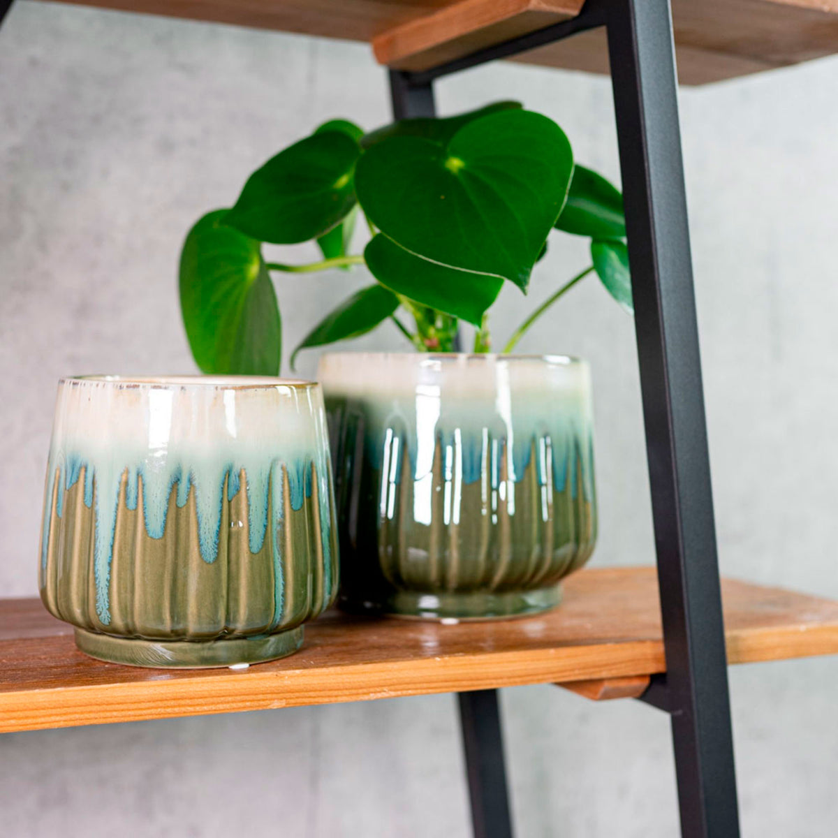 TS Decorative pot Alice blue