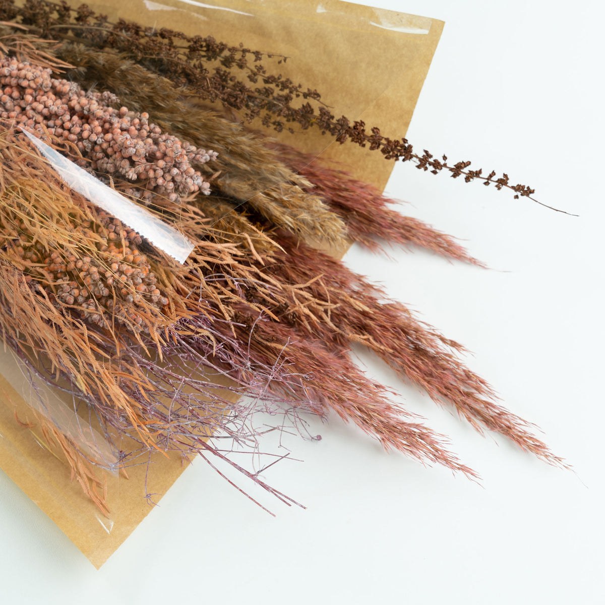Dried flower bouquet Salmon